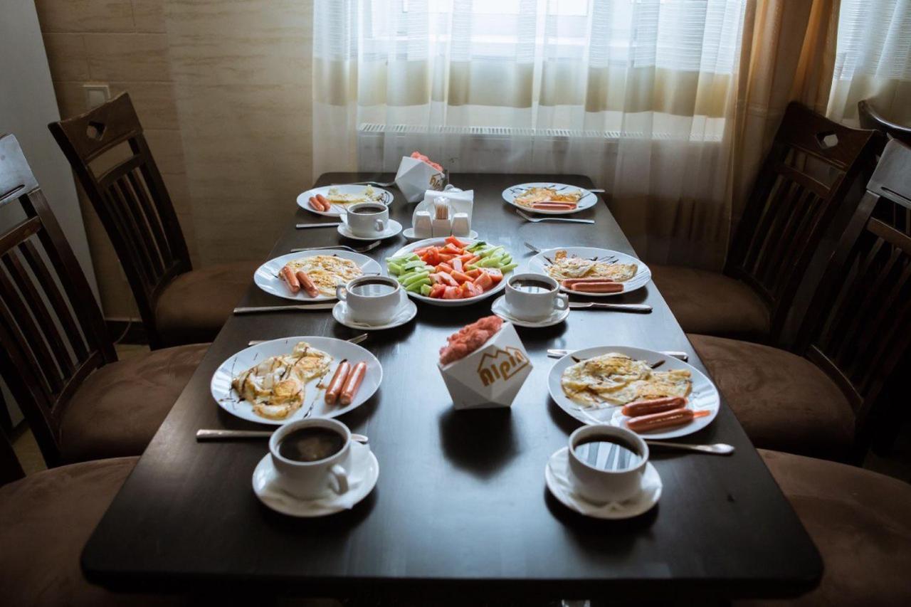Готель альпін *